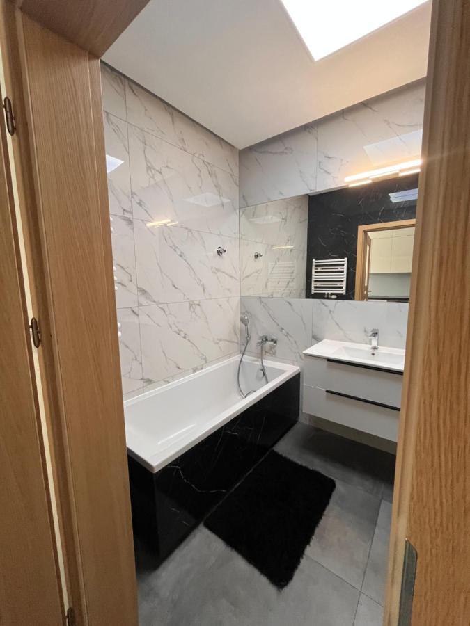 Relax Apartments - Gdansk Central & Parking Εξωτερικό φωτογραφία