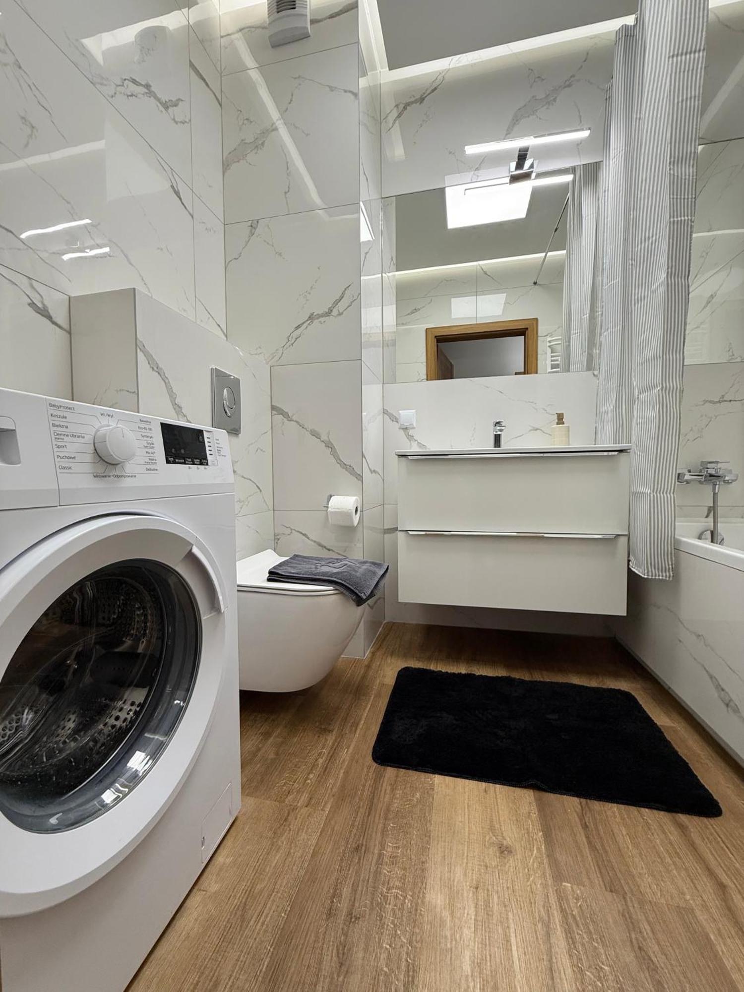 Relax Apartments - Gdansk Central & Parking Εξωτερικό φωτογραφία