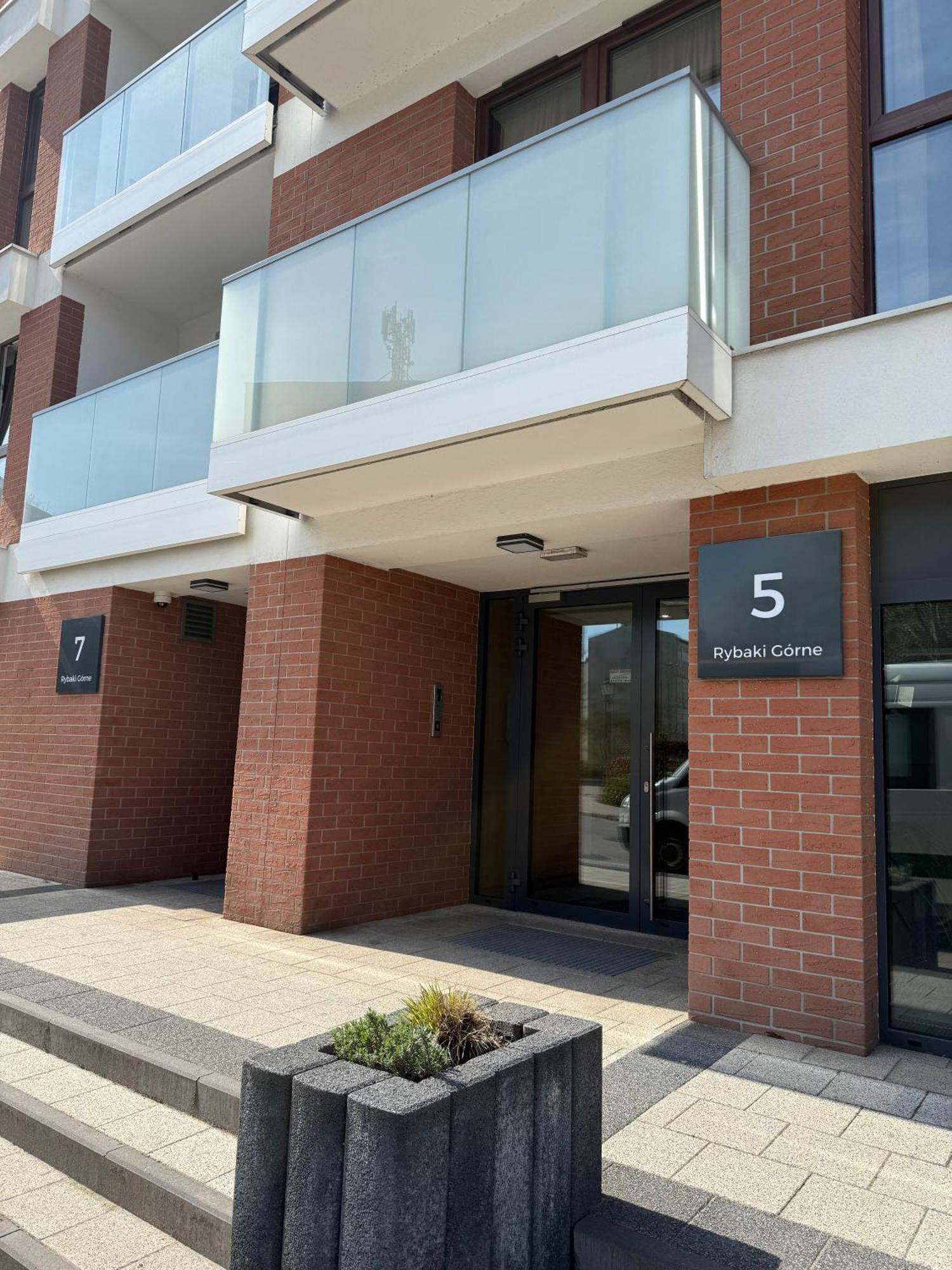 Relax Apartments - Gdansk Central & Parking Εξωτερικό φωτογραφία